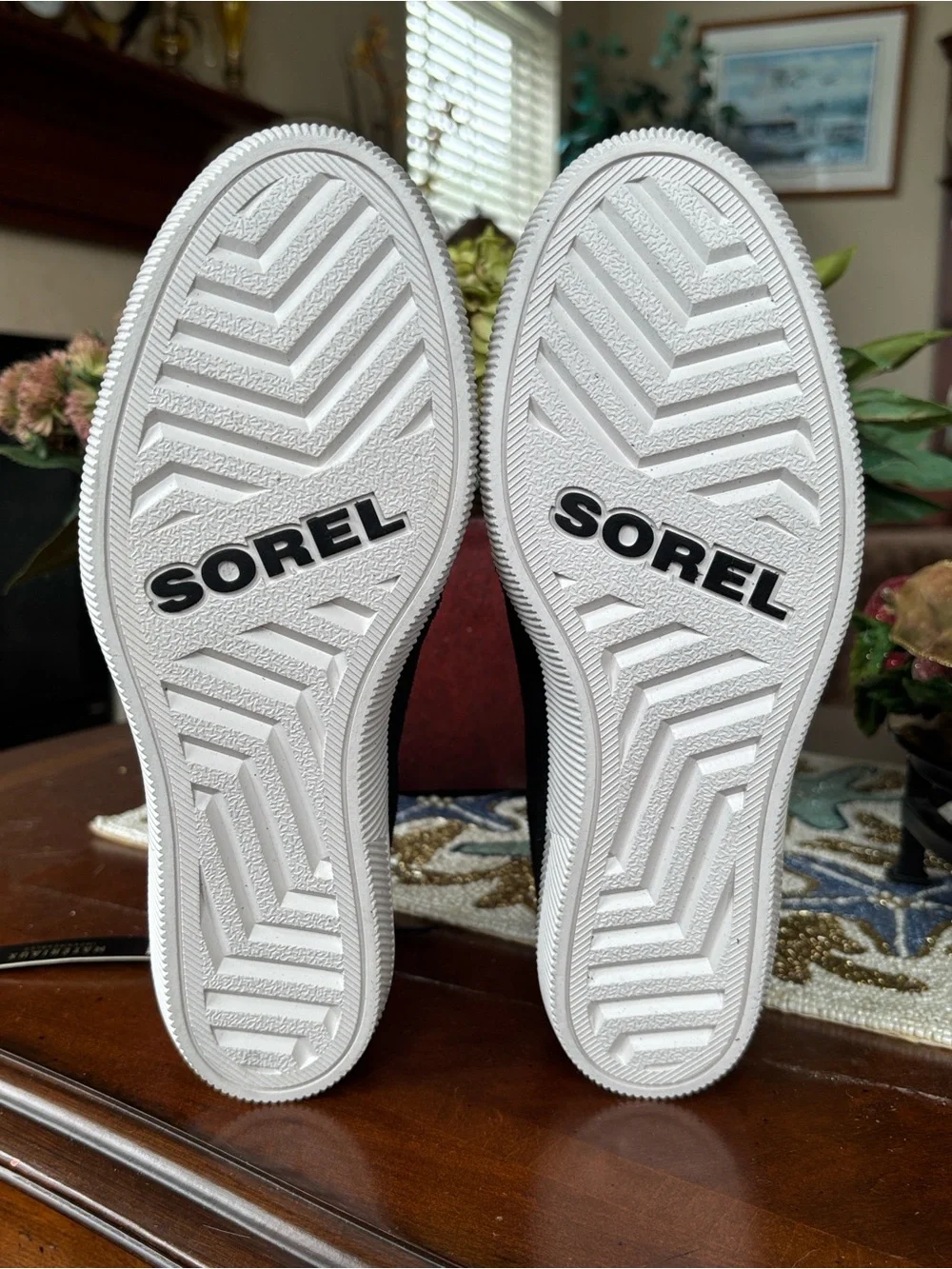 NIB Sorel Out 'N About Pull On Wedge Boots Black Genuine Suede Waterproof Ankle